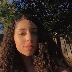 Meet your Posher, Teresa